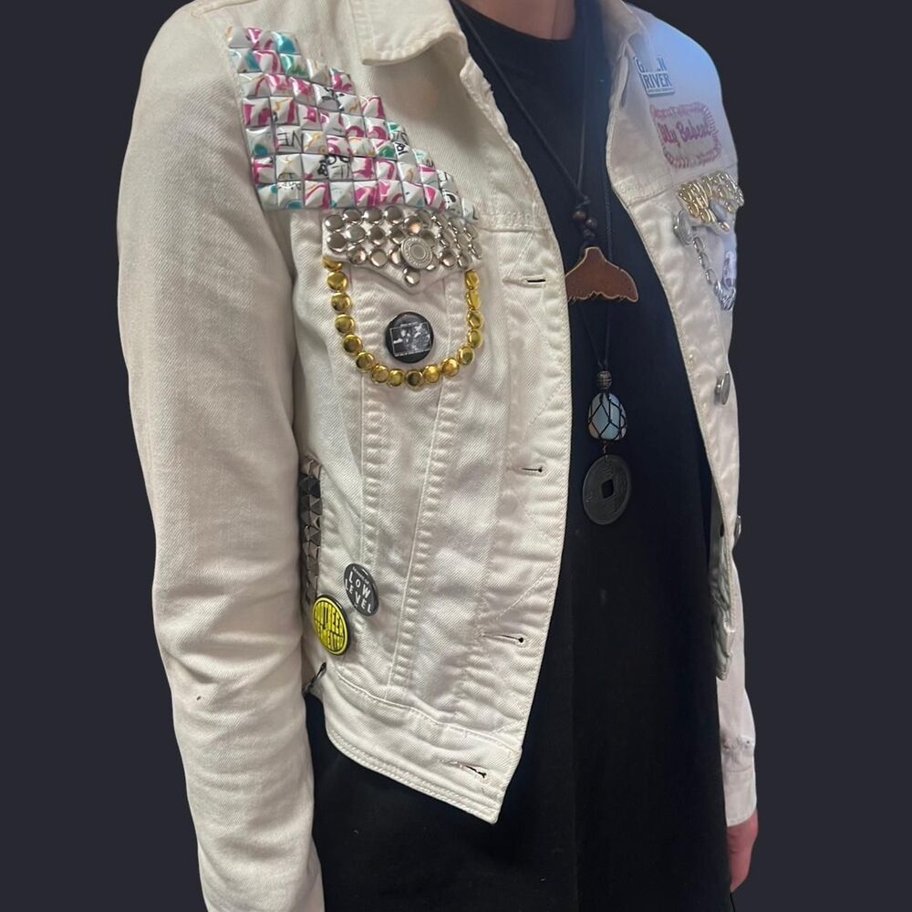 custom denim jacket - Picture 6 of 6